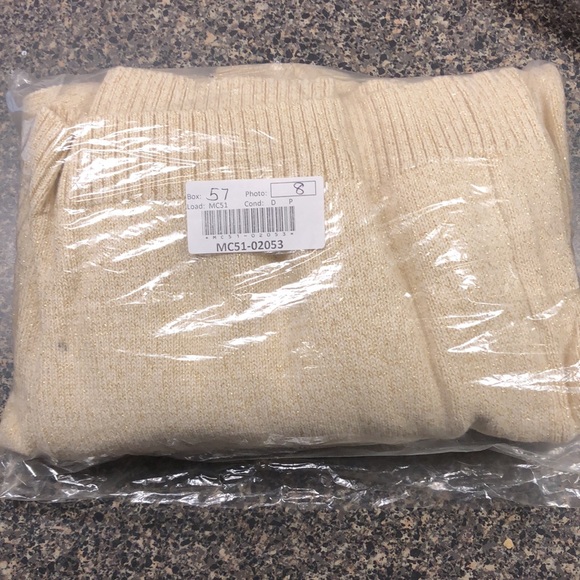 🔴 CLEARANCE🔖 NWT CHARTER CLUB CREAM 100% COTTON V-NECK TOGGLE HENLEY SWEATER 2X - Picture 2 of 10